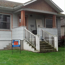 Exterior Painting - House Before