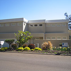 Lake Oswego Painting - Front of House