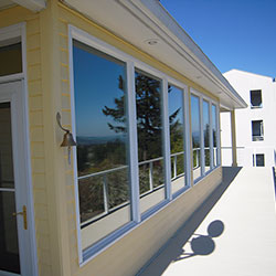 Lake Oswego Painting - Balcony